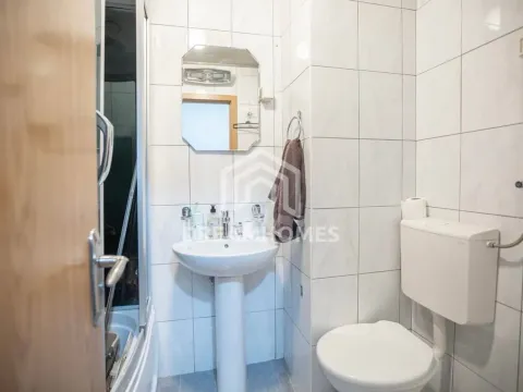 Rent, one bedroom apartment, 46m², Krivi Most, Podgorica - image 2