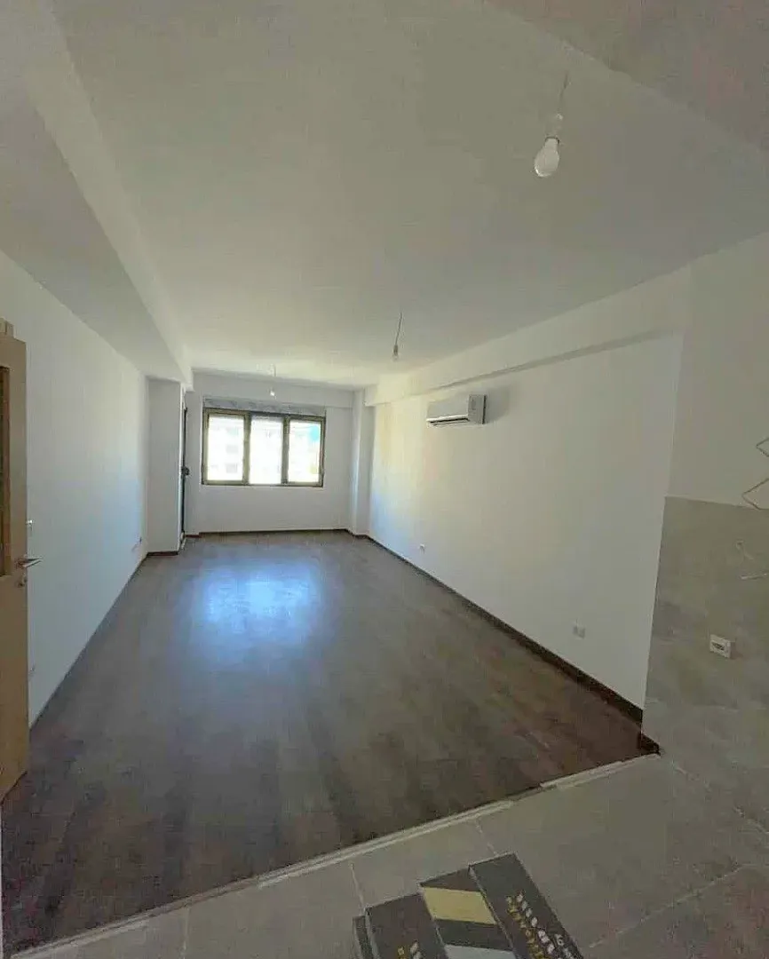Prodaja, dvosoban stan, 80m², Pobrežje, Podgorica