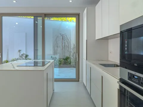 Prodaja, kuća, 155m², Gornja Lastva, Tivat - image 15