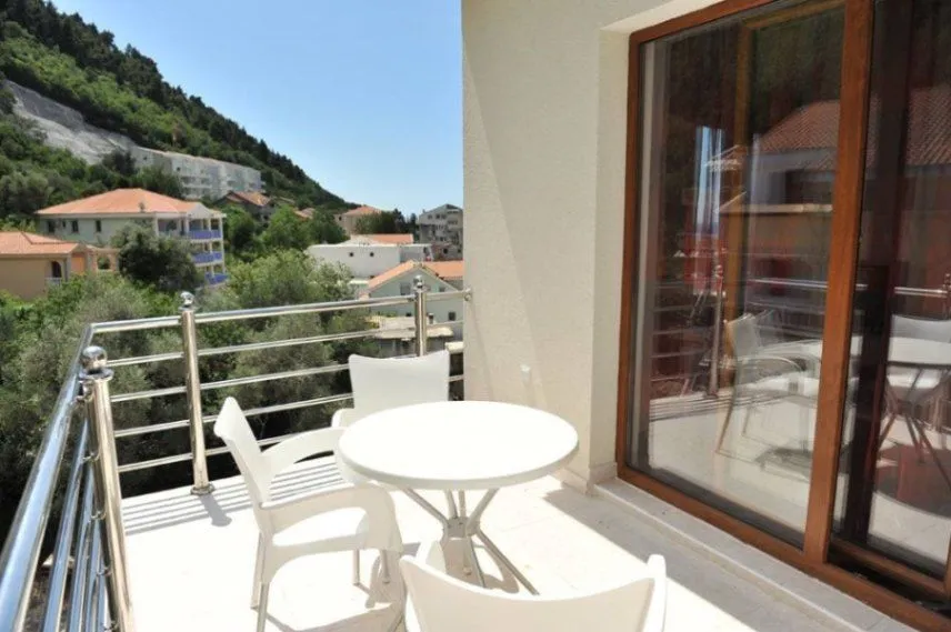 Rent, one bedroom apartment, 55m², Budva, Crna Gora