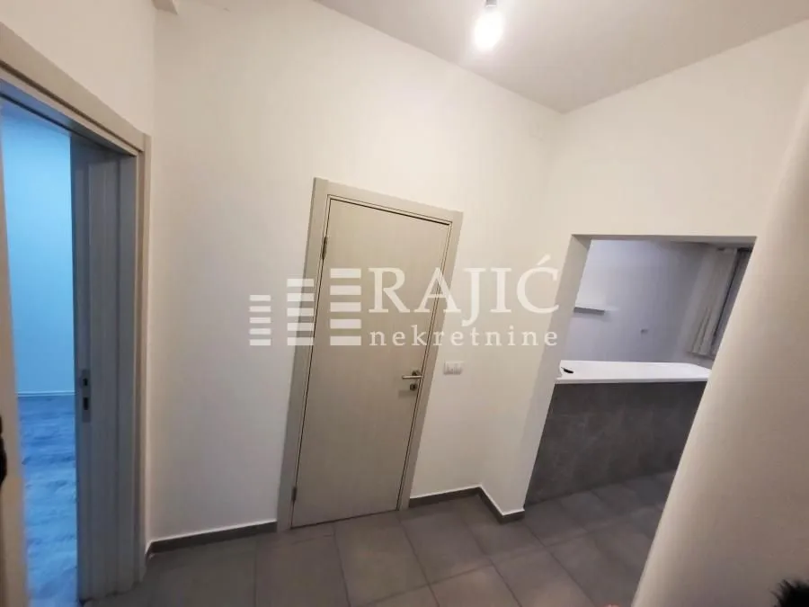 Rent, two bedroom apartment, 52m², Stari Grad, Beograd