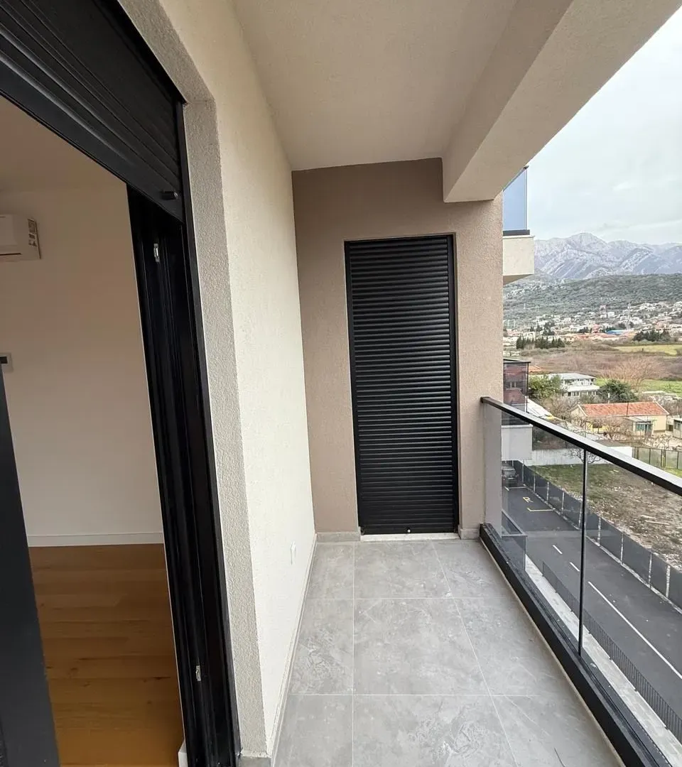 Sale, one bedroom apartment, 62m², Centar, Bar