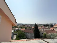 Izdavanje, kuća, 460m², Gorica C, Podgorica - image 22