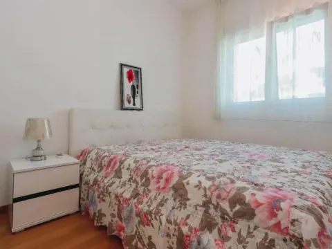 Sale, three bedroom apartment, 79m², Bečići, Budva - image 7