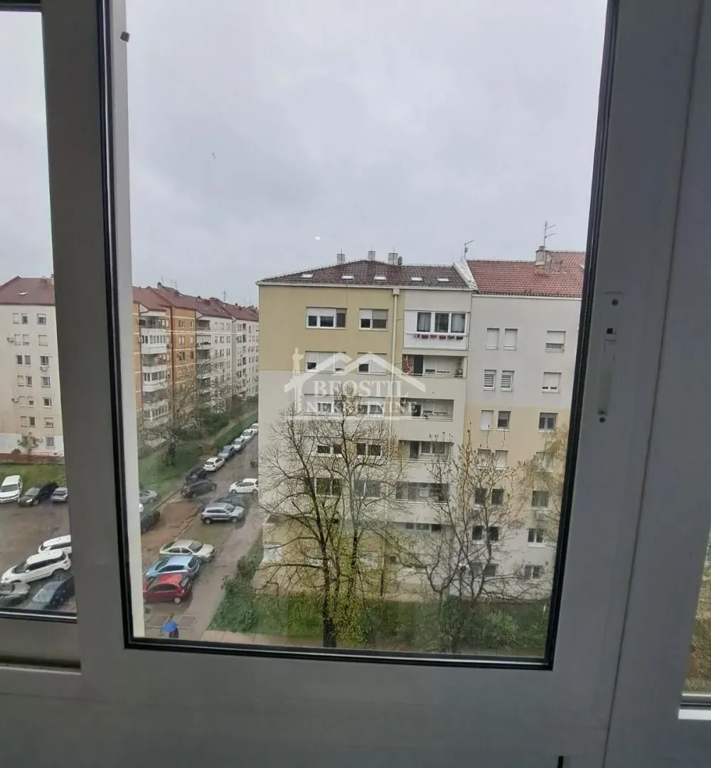 Izdavanje, dvosoban stan, 61m², Novi Beograd Sve Podlokacije, Beograd