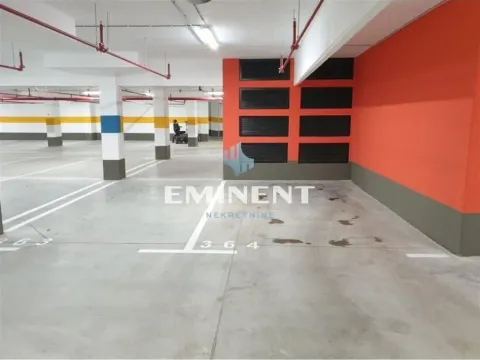 Izdavanje, dvosoban stan, 42m², Zemun Gornji Grad, Zemun Sve Podlokacije - image 14