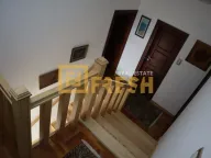 Sale, house, 200m², Zabjelo, Podgorica - image 16