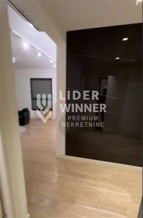Sale, four bedroom apartment, 144m², Savski Venac, Beograd