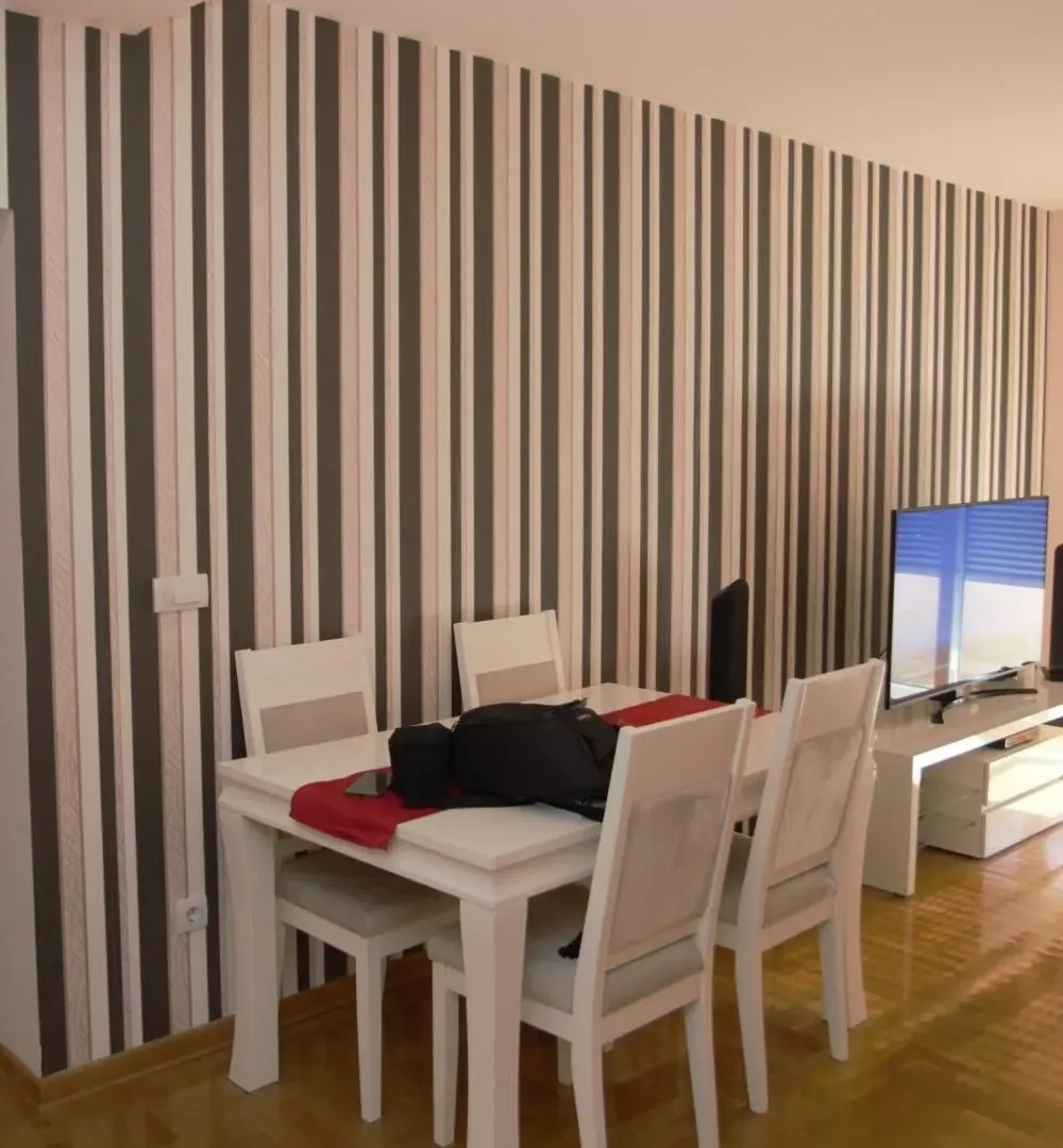 Sale, two bedroom apartment, 64m², Kluz, Zvezdara Sve Podlokacije