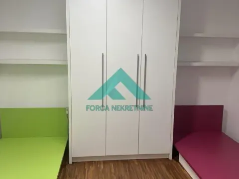 Izdavanje, trosoban stan, 87m², Neimar, Vračar Sve Podlokacije - image 5