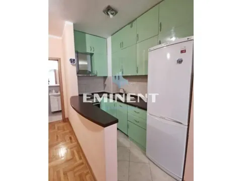 Rent, apartment, 58m², Đeram Pijaca, Beograd - image 2
