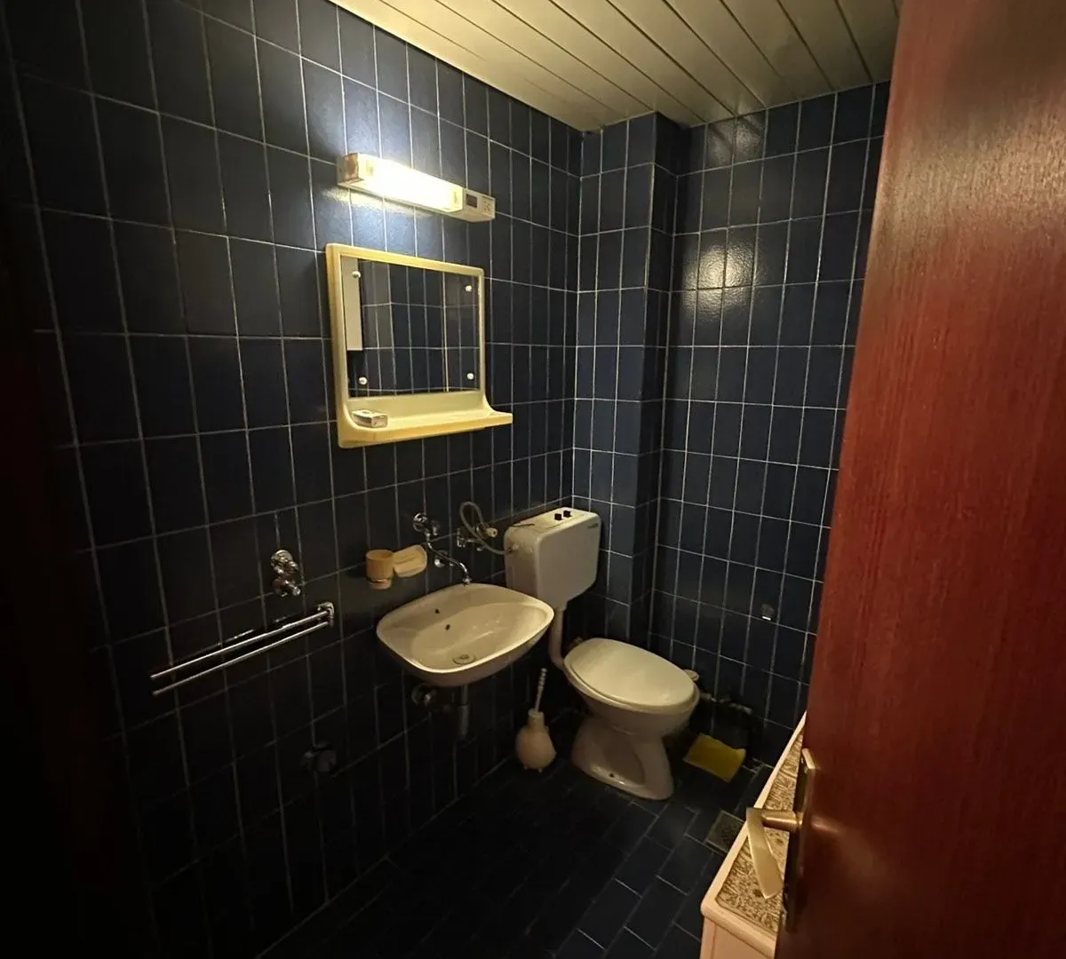 Izdavanje, dvosoban stan, 71m², Centar, Podgorica