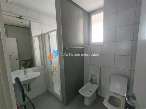 Rent, two bedroom apartment, 60m², Kalenić Pijaca, Vračar Sve Podlokacije - image 20