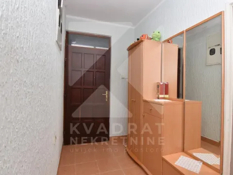 Izdavanje, trosoban stan, 120m², Zagorič, Podgorica - image 14