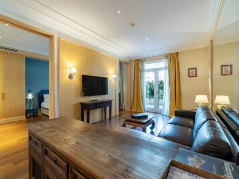 Prodaja, jednosoban stan, 81m², Porto Montenegro, Tivat - image 7