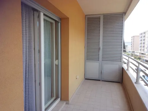 Rent, apartment, 38m², City Kvart, Podgorica - image 12