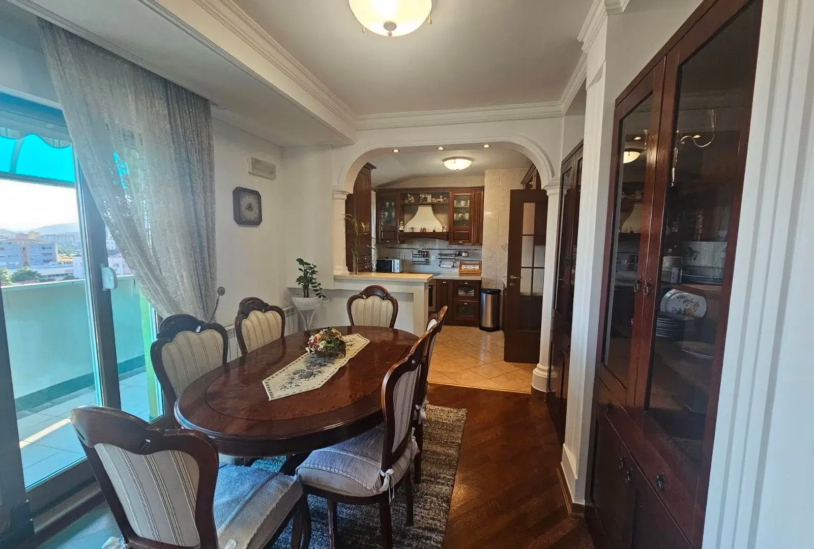 Rent, apartment, 130m², Podgorica, Crna Gora