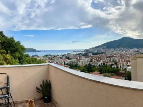 Prodaja, jednosoban stan, 45m², Podkošljun, Budva