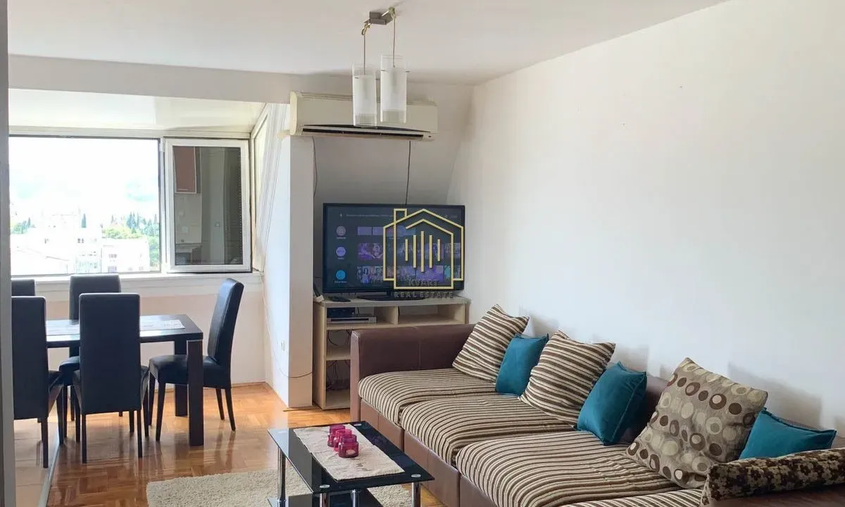 Prodaja, dvosoban stan, 86m², Podgorica, Crna Gora