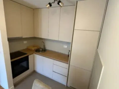 Izdavanje, jednosoban stan, 45m2, Pobrežje, Podgorica Izdavanje, jednosoban stan, 45m2, Pobrežje, Podgorica