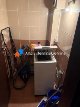 Izdavanje, dvosoban stan, 75m², Južni Bulevar, Vračar Sve Podlokacije - image 12