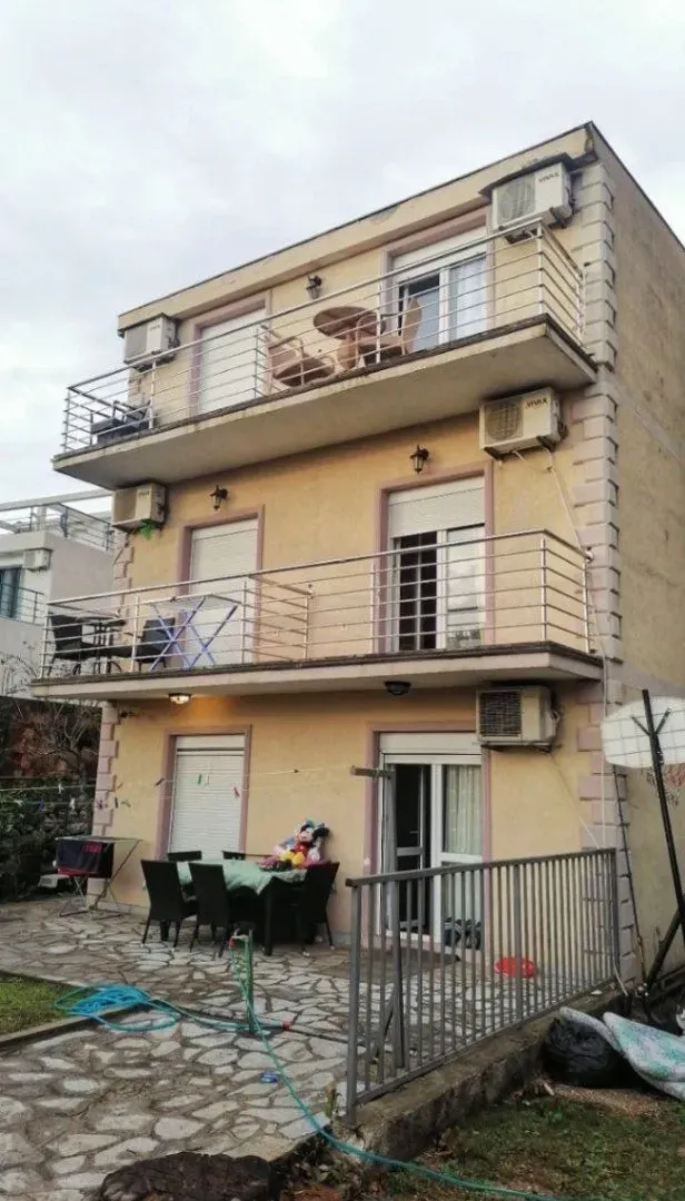  House for Sale, 285m2, Lazi, Budva