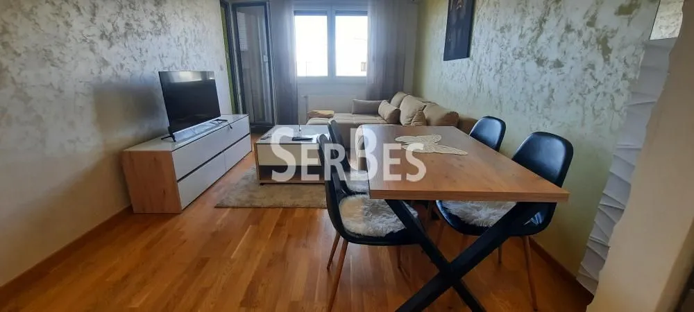 Izdavanje, jednosoban stan, 42m², Adamovićevo Naselje, Novi Sad Sve Podlokacije