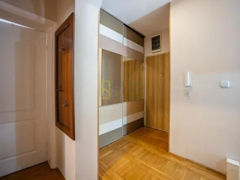 Prodaja, dvosoban stan, 70m², Cetinje, Crna Gora - image 11