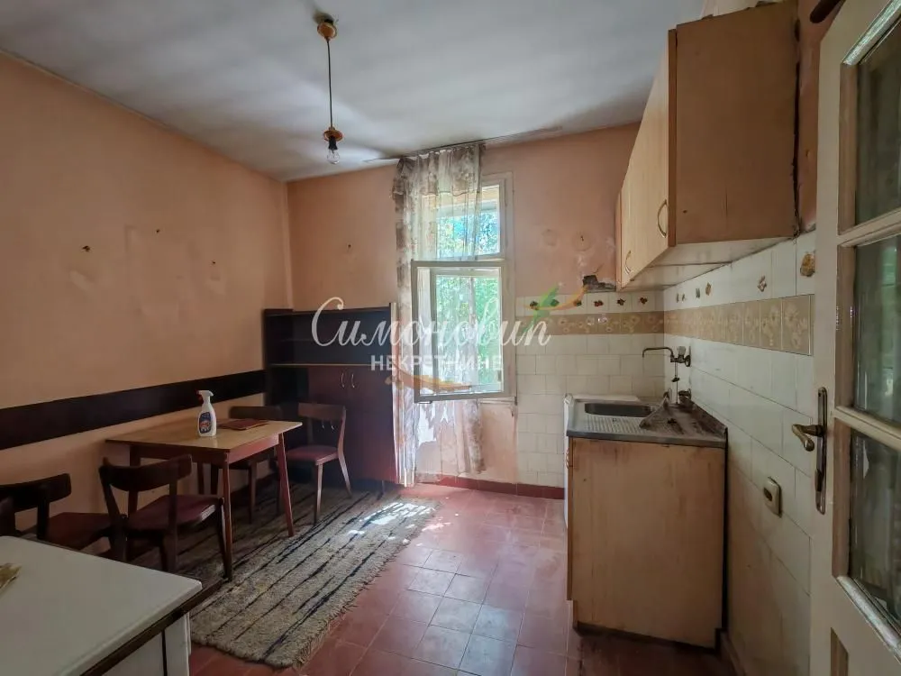 Sale, house, 280m², Čukarica, Beograd