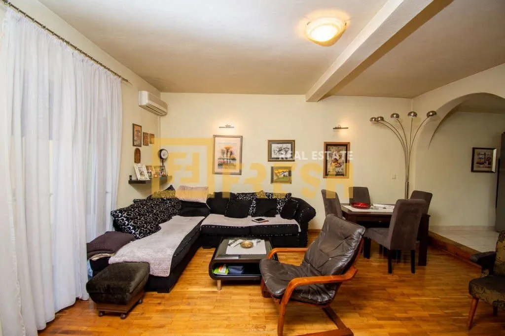 Sale, house, 300m², Donja Gorica, Podgorica