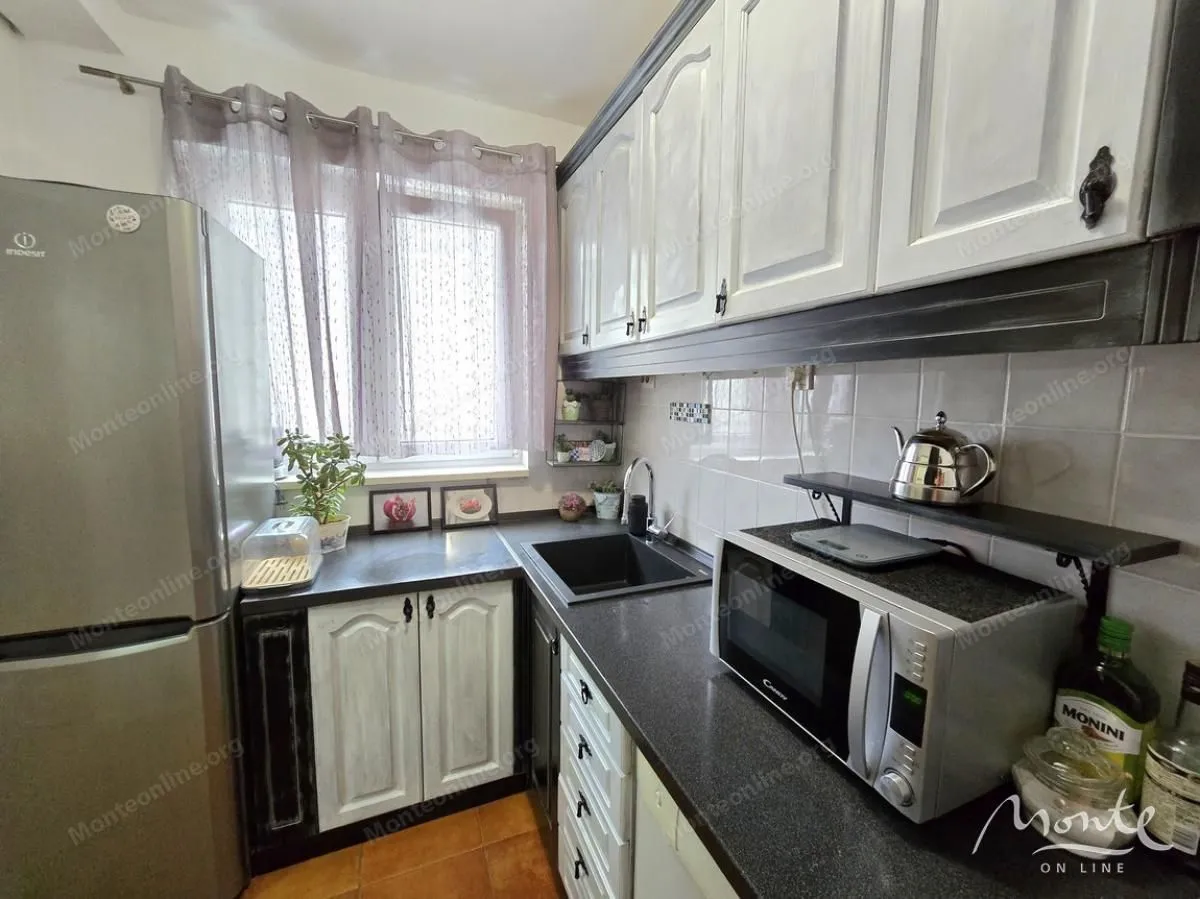Sale, one bedroom apartment, 76m², Dubovica, Budva