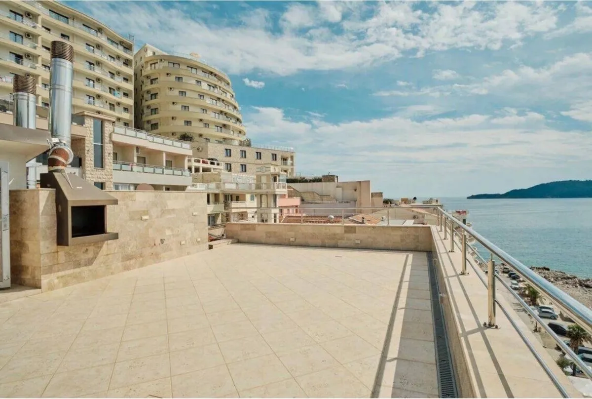 Sale, four bedroom apartment, 350m², Rafailovići, Budva