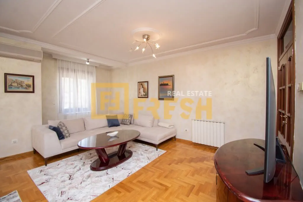 Rent, two bedroom apartment, 94m², Centar, Podgorica