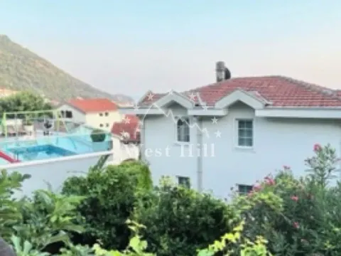 Prodaja, plac, 440m², Budva, Crna Gora - image 12