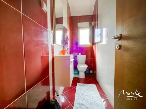 Prodaja, trosoban stan, 196m², Podgorica, Crna Gora - image 16