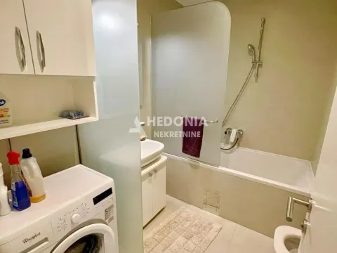 Izdavanje, dvosoban stan, 70m², Novi Beograd Blok 65, Novi Beograd Sve Podlokacije - image 9