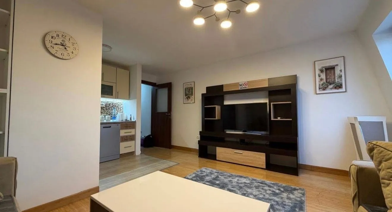 Rent, three bedroom apartment, 82m², Centar, Podgorica