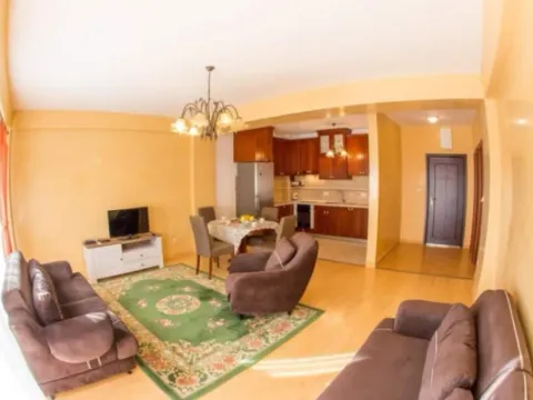 Rent, two bedroom apartment, 81m², Petrovac, Budva - image 2
