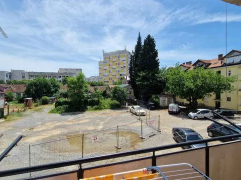 Izdavanje, jednosoban stan, 70m², Podgorica, Crna Gora - image 2