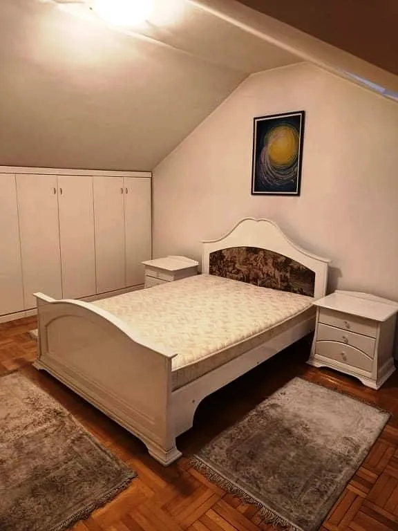 Prodaja, kuća, 250m², Centar, Kruševac