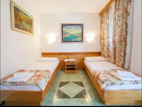 Prodaja, kuća, 540m², Buljarica, Budva - image 13