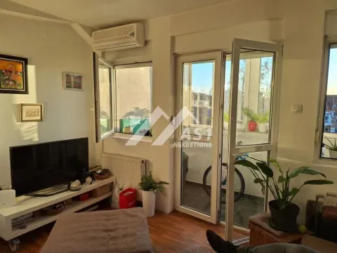 Rent, three bedroom apartment, 84m², Liman 1, Novi Sad Sve Podlokacije - image 4
