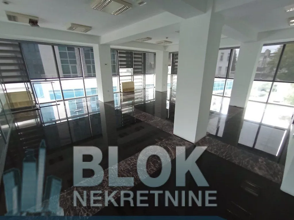 Rent, office space, 185m², Centar, Podgorica