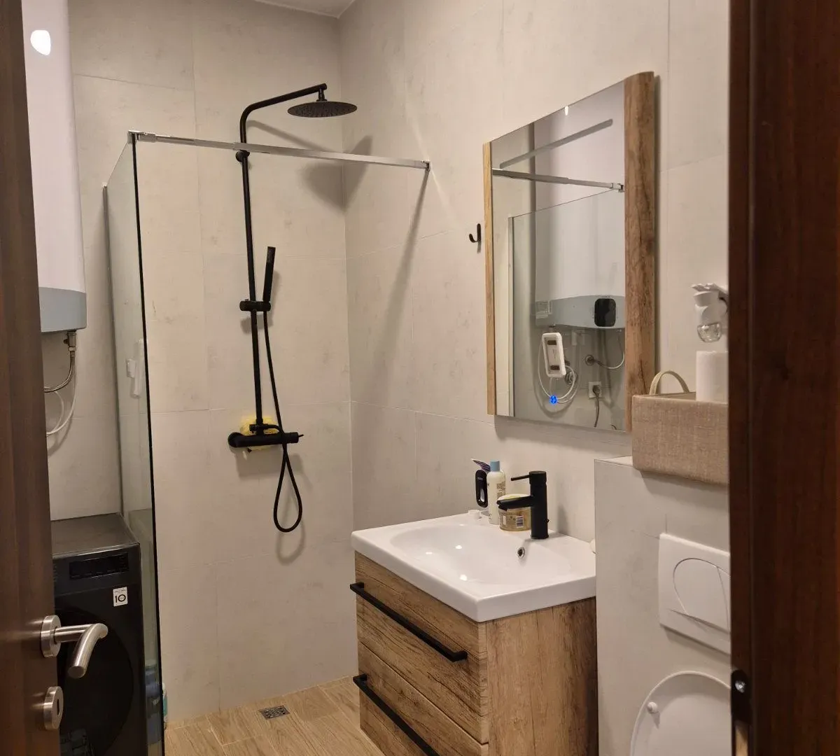 Prodaja, trosoban stan, 86m², Radanovići, Kotor