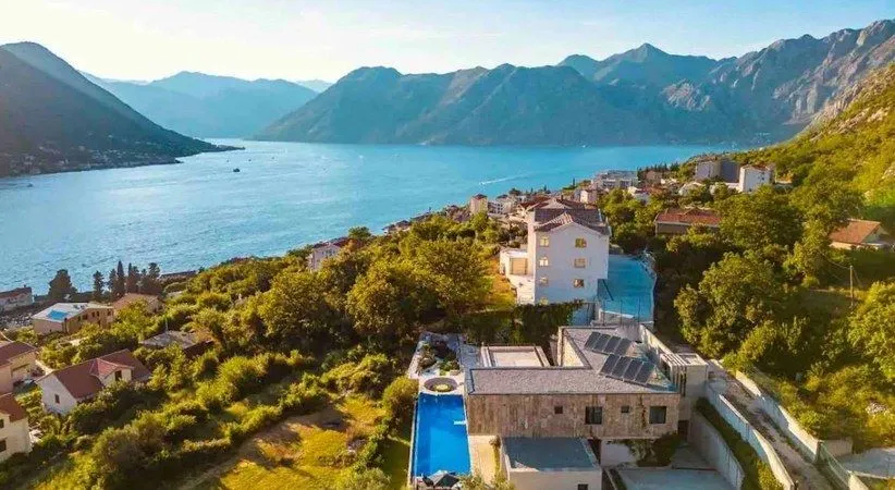 Prodaja, kuća, 500m², Kotor, Crna Gora