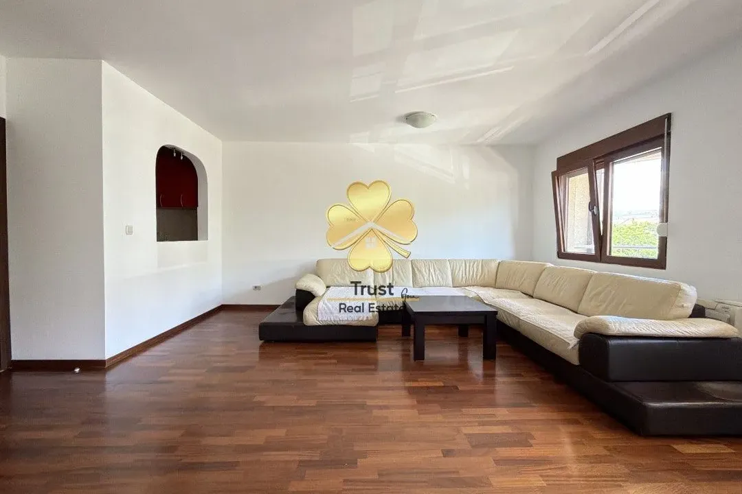 Izdavanje, dvosoban stan, 100m², Preko Morače, Podgorica
