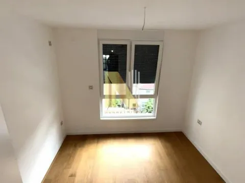 Prodaja, četvorosoban stan, 82m², Rotkvarija, Novi Sad Sve Podlokacije - image 9