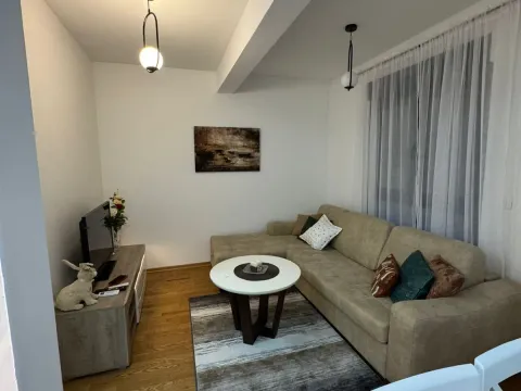 Rent, one bedroom apartment, 33m², City Kvart, Podgorica - image 1