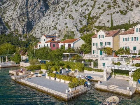 Kuća in Ljuta