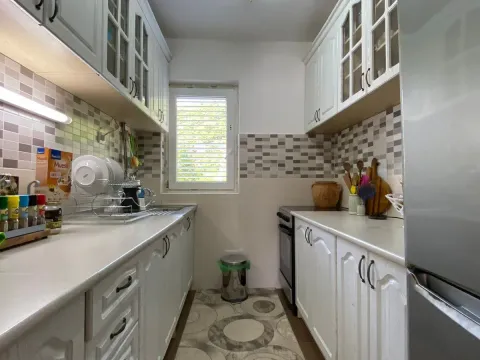 Prodaja, dvosoban stan, 75m², Budva, Crna Gora - image 17